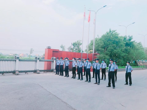 Bảo vệ công ty xí nghiệp
